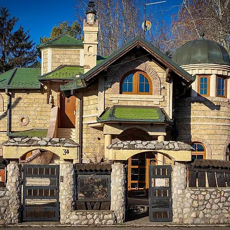 Royal Casa * Belgrade